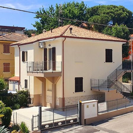 Melodie Del Conero - Nuovo Bilocale, In Posizione Strategica Villa Кастелфидардо Екстериор снимка
